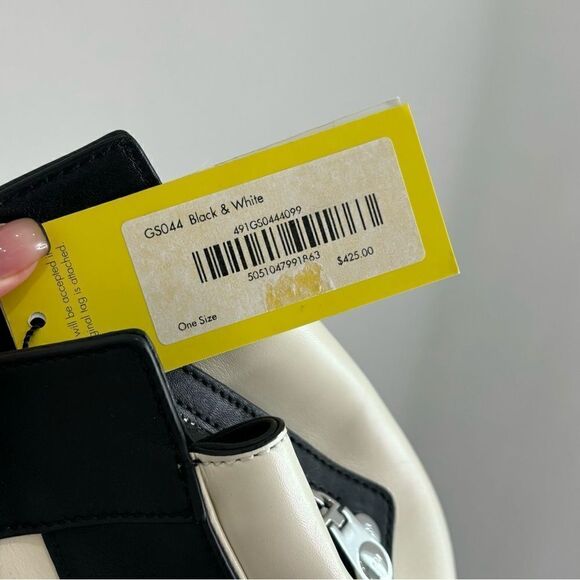 NWT $425 Karen Millen Bag in Black and White - Picture 12 of 12